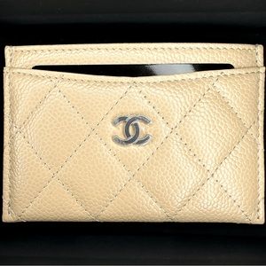 BNIB Chanel Beige Clair Classic Cardholder Silver Hardware